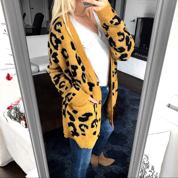 🆕 MUSTARD YELLOW BLACK LEOPARD PRINT CARDIGAN! - Picture 4 of 8